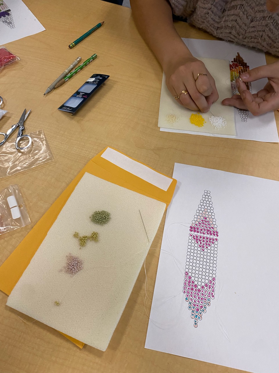 Metis-beading-workshop.jpg