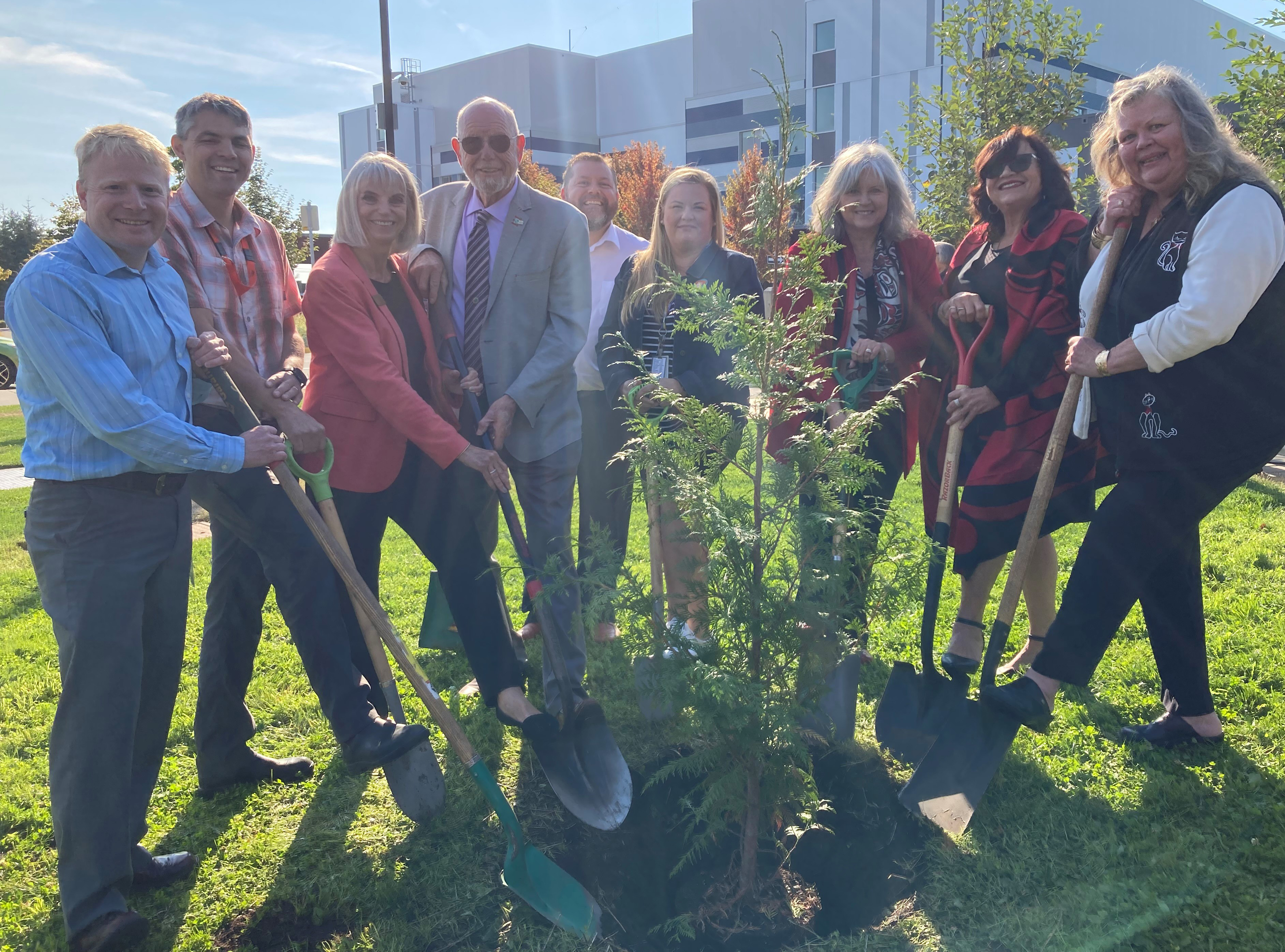 CR tree planting group photo.jpg