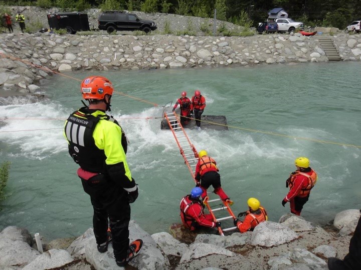 nsar-submerged-vehicle.jpg