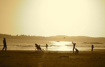 image of sun on beach