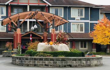 Comox Valley Seniors Village & Casa Loma - Assisted Living