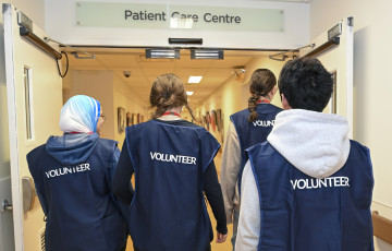 youth volunteers