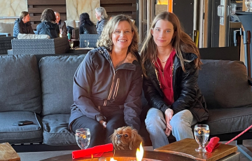 Carolyn Hutton and daughter Sofia