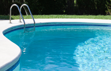 outdoor swimming pool